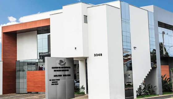 OFTALMOLOGIA REFERÊNCIA REGIONAL Centro de Referência do Olho Komatsu