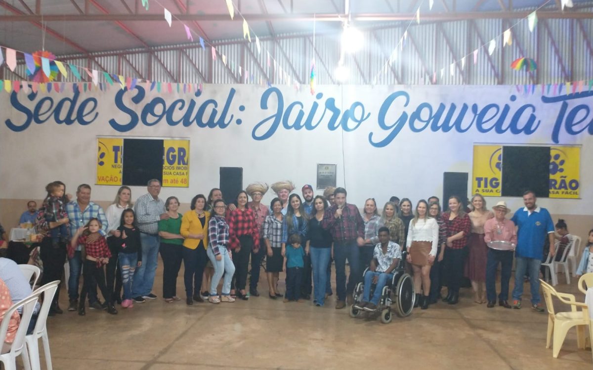 Família Leonística comemoram o sucesso do arraiá do Lions Clube de Iturama.