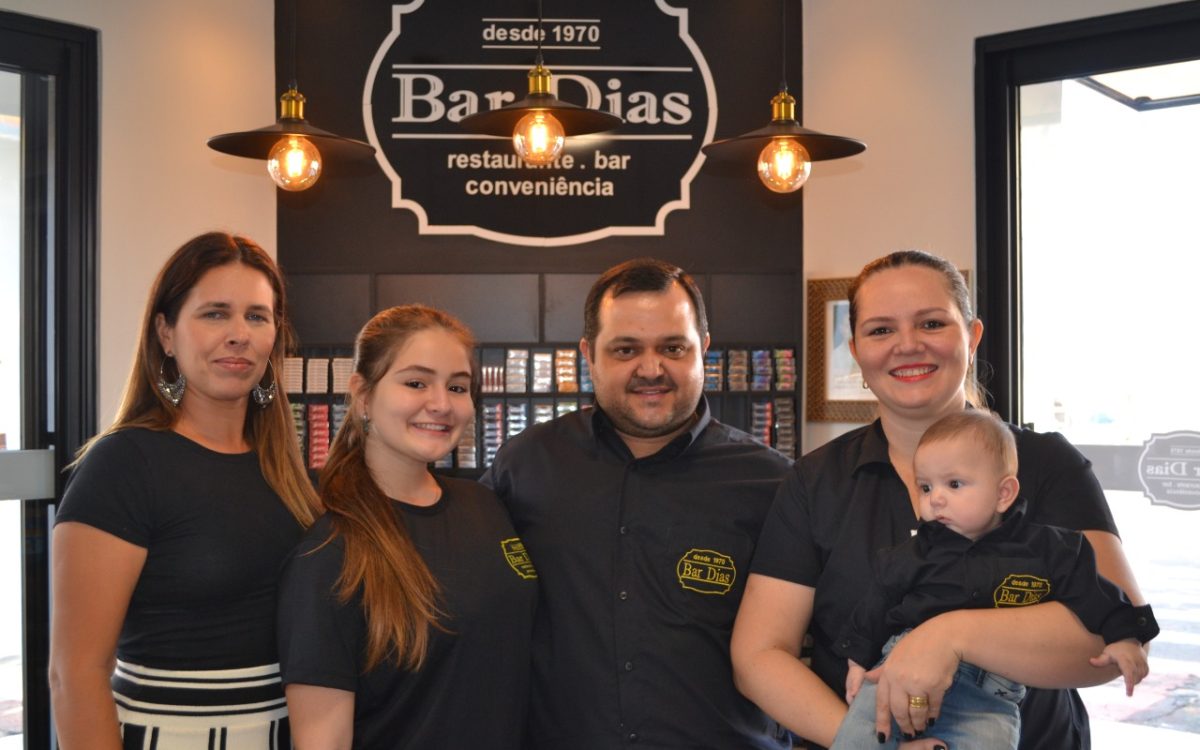 Bar Dias 52 anos de sucesso em Iturama.